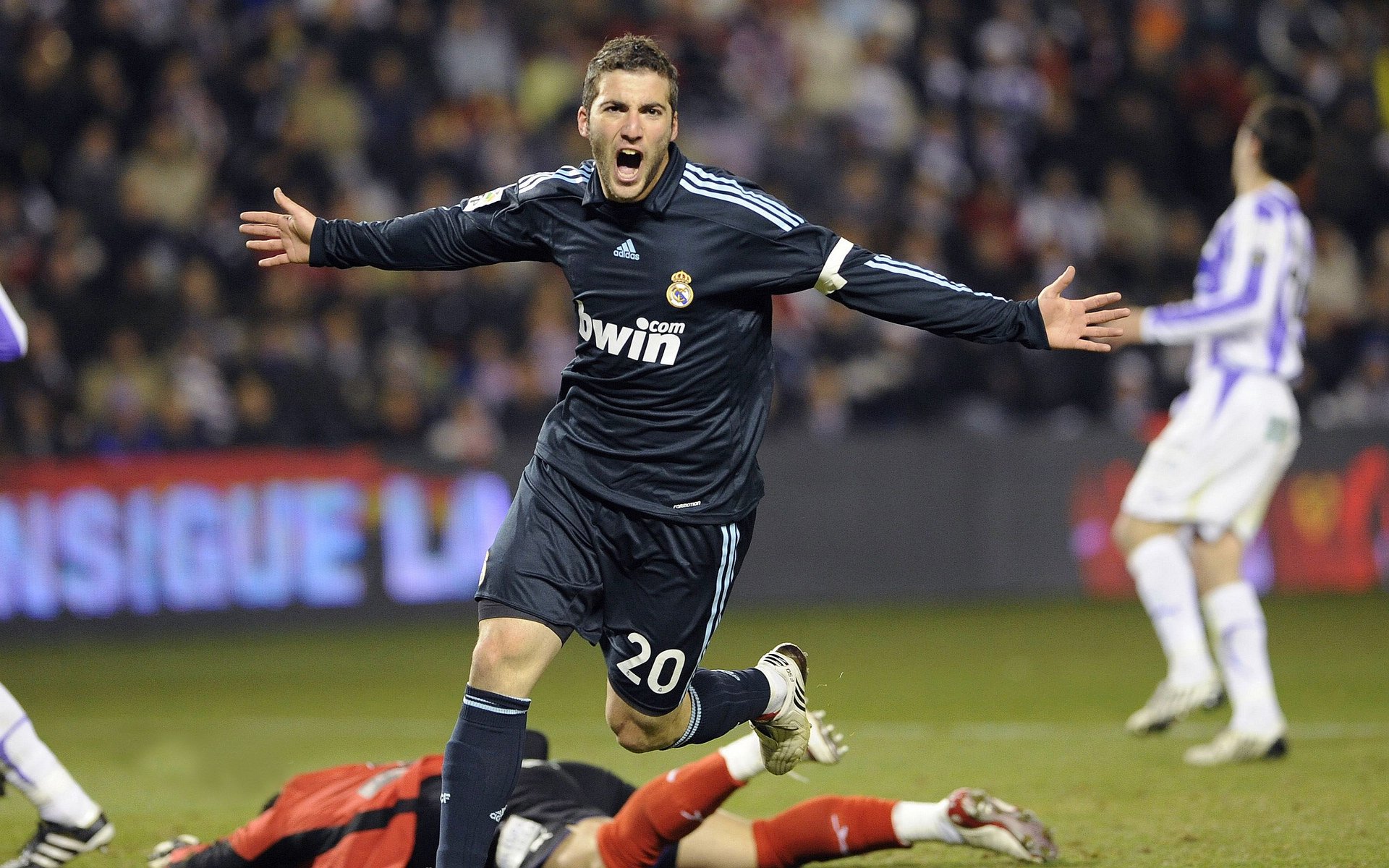 奥卡拉汉展现稳定的比赛心态，卡拉奥萨